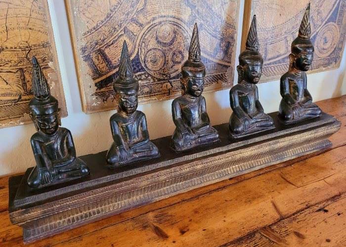 Laotian-Temple-Figurals