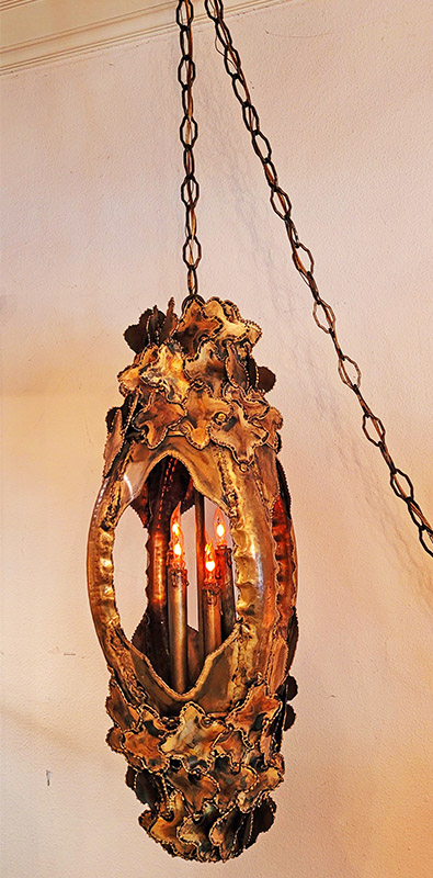 Ornate-Hanging-Lamp