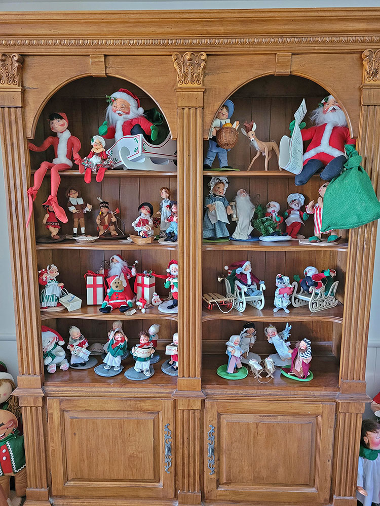 Christmas-Decorative-Figures