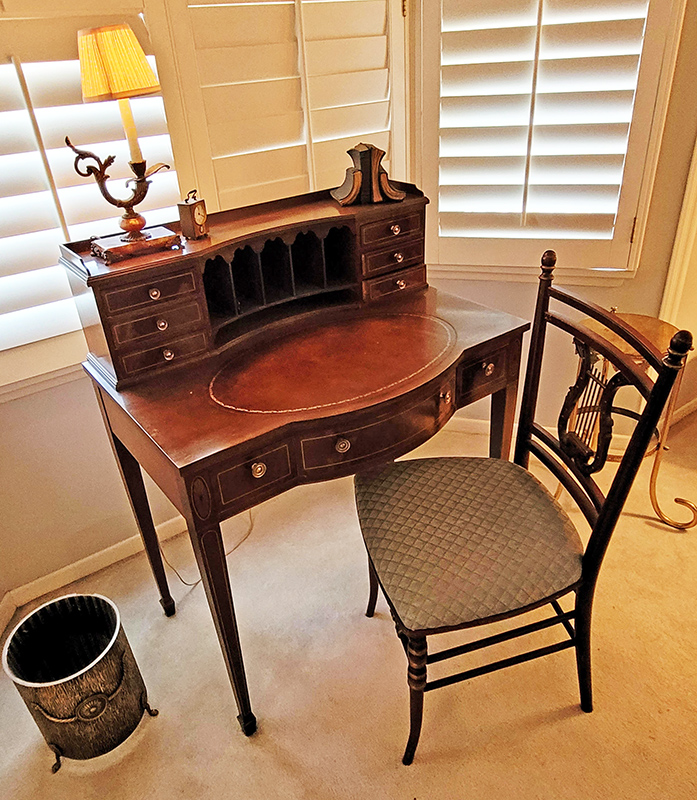 Secretary-Desk-and-Chair