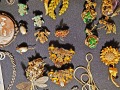 Jewelry-Bins-and-Brooches