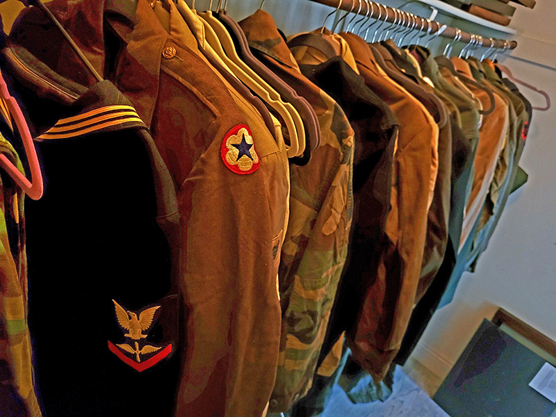 Military-Uniforms