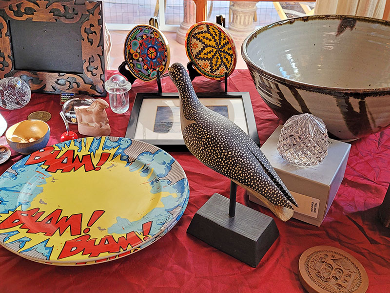 Bird-Plates-Bowls-and-Items