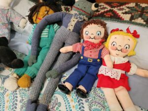 vintage dolls, estate sale, pasadena, california